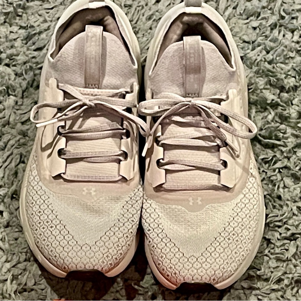 UA Hovr Phantom 3 Storm (Gray)